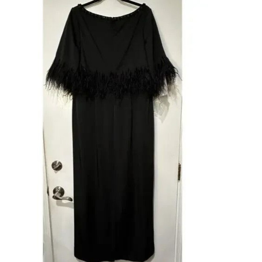 MAC‎ DUGGAL 11787 QUARTER SLEEVE CRYSTAL NECK FEATHER DETAIL BLACK  GOWN - Picture 6 of 7